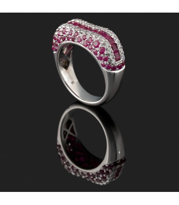 Bague or, rubis et diamants