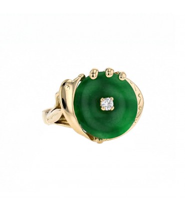 Diamond, jade and gold ring