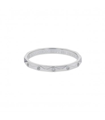 Boucheron Facette diamonds and platinum ring