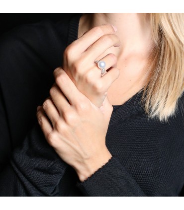 Bague or, perle et diamants