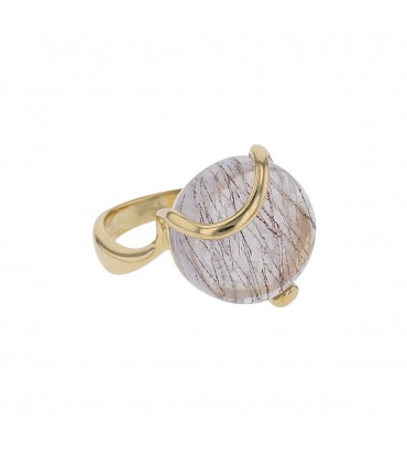 Quartz and gold ring