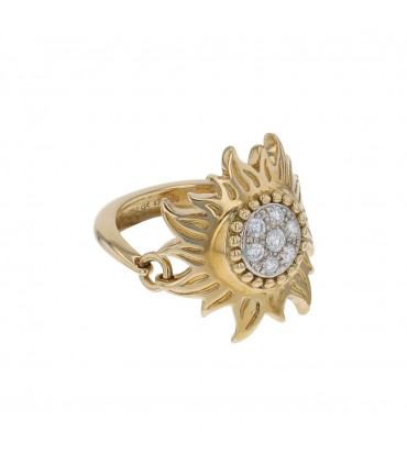 Carrera y Carrera diamonds and gold ring