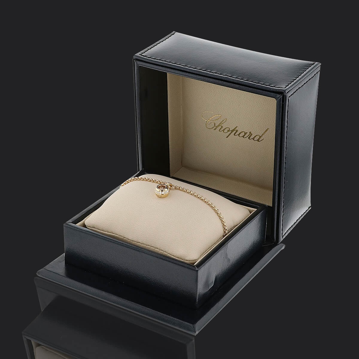 Chopard 18k White Gold Happy Diamonds Floating Diamond Bracelet - Yoogi's  Closet