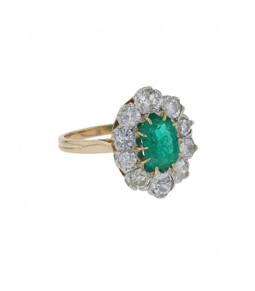 Diamonds, emerald and gold ring