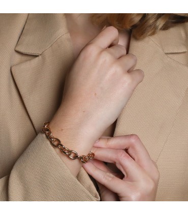 Gold bracelet