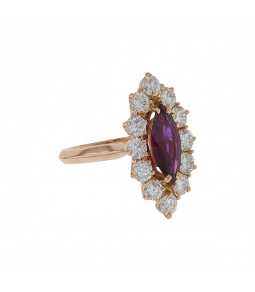 Bague marquise rubis, diamants