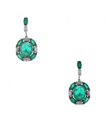 Emeralds, diamonds and gold earrings