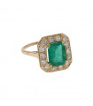 Emerald, diamonds and gold ring