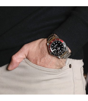 Montre Rolex GMT Master II Vers 1999