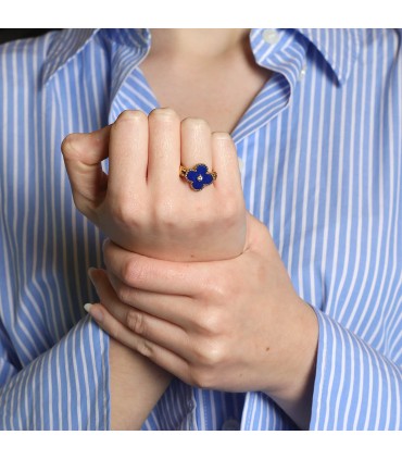 Van Cleef & Arpels Alhambra lapis lazuli, diamond and gold ring