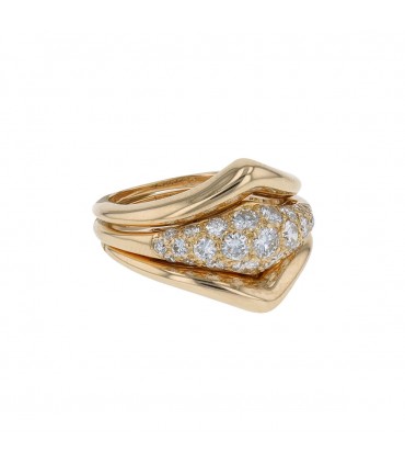 Van Cleef & Arpels diamonds and gold rings