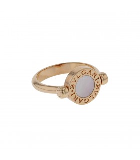 Bulgari Bulgari Bulgari mother of pearl and cornaline gold ring