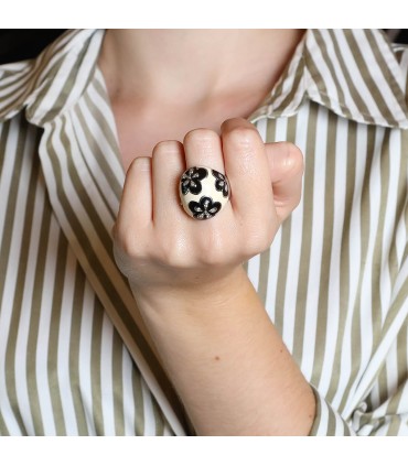 Enamel, white stones and silver ring