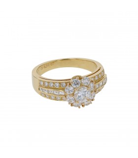 Van Cleef & Arpels Fleurette diamonds and gold ring