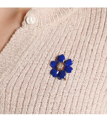 Van Cleef & Arpels Rose de Noël lapis lazuli, diamonds and gold brooch necklace