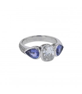 Diamonds, tanzanite and gold ring