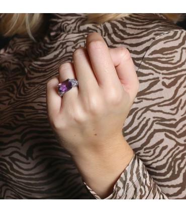 Mauboussin Ma Princesse d’Amour amethysts, diamonds and gold ring