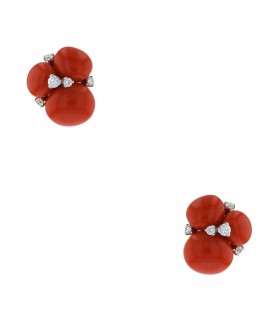 Pomellato Capri coral, diamonds and gold earrings