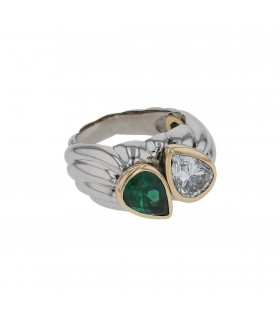 Two tones gold, emerald and diamond ring