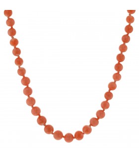 Coral, gold and diamonds necklace